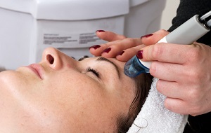Electrolysis - Hair Removal Options / Electrolisis - Opciones de Depilación | Clinique Dallas Medspa & Laser Center